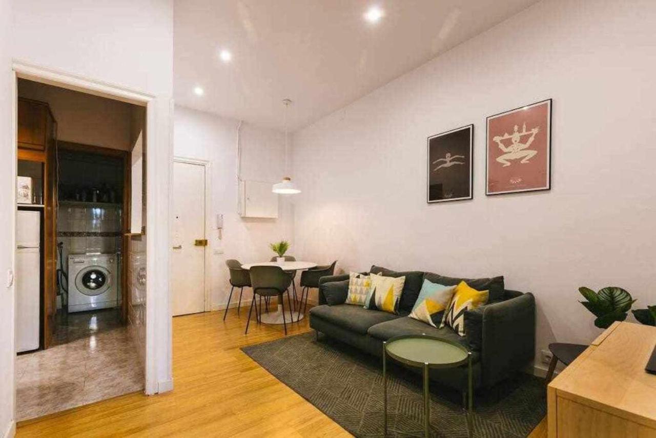 Cozy & Central Apartment Barcelona Eksteriør billede